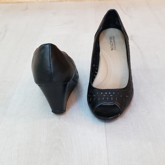 CUTE Kenneth Cole Reaction Women's size 7.5 medium - Picture 3 of 8